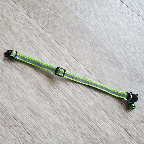 NEW Light Green Adult Reflective-Breakaway Cat Collar with Bell - Picture 5 of 6